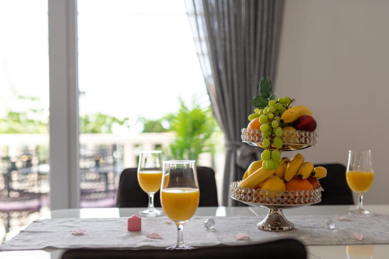 Lux Apartment Ema Kaštela Екстериор снимка