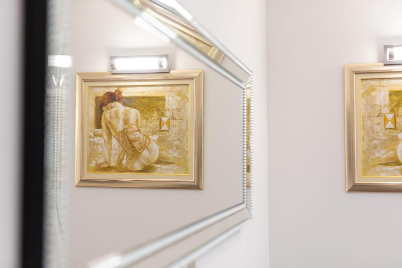 Lux Apartment Ema Kaštela Екстериор снимка